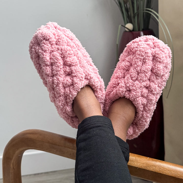 Pantoufles en laine chenille — Patron PDF + Vidéo tutoriel