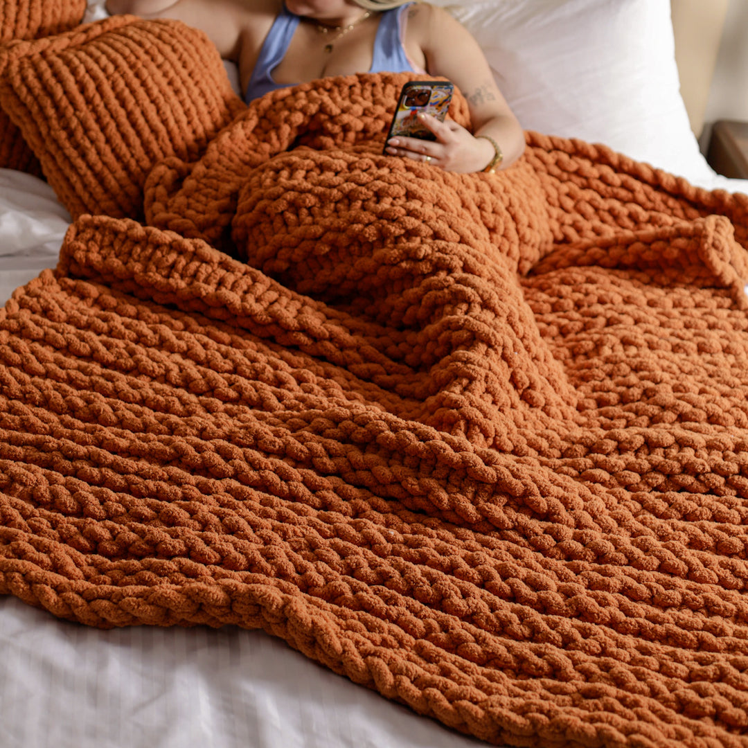 “Double Garter” Blanket – Hand-knitted without needles